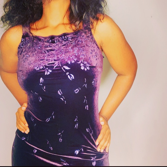 ✨✨ STATUS COLLECTION SLIP DRESS- Velvet MY  😍  ✨✨ - Picture 6 of 6